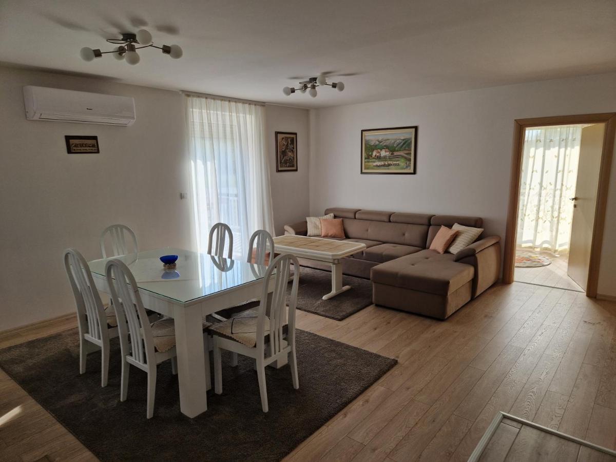 ליבנו Apartman Potok מראה חיצוני תמונה